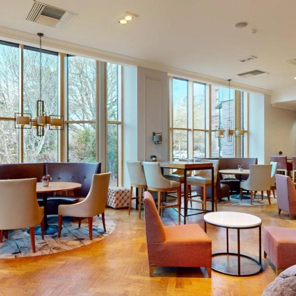 Keiller Lounge & Brasserie